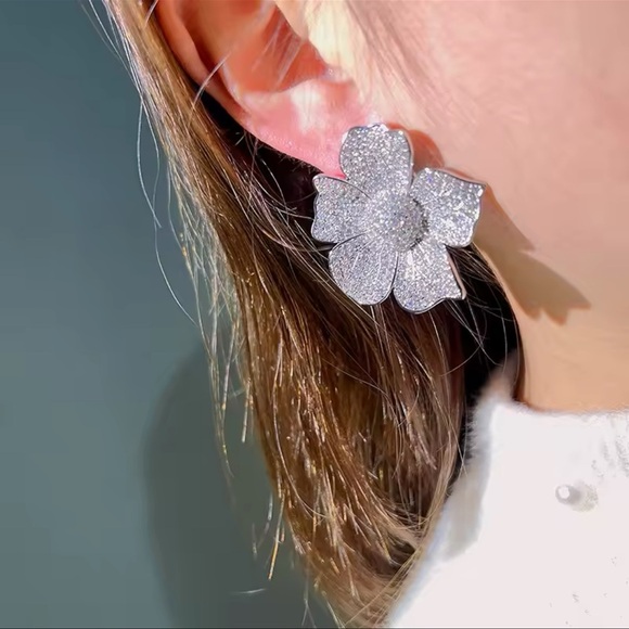 Floral Crystal Encrusted Silver Zirconia Earrings - Picture 3 of 12